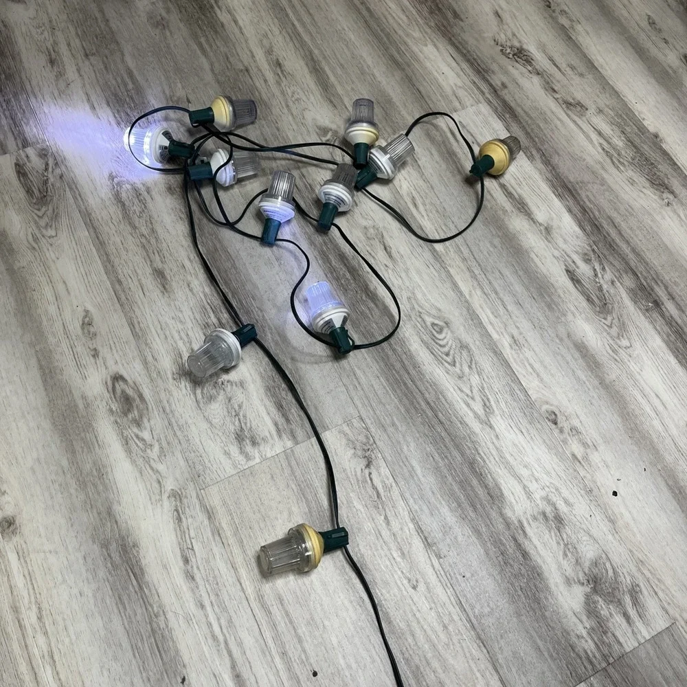 17 Pcs 120v Strobe C9 Christmas Lights Outdoor Waterproof LED Incandescent White